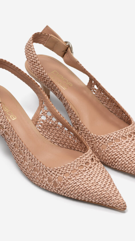 zapatos de salon trenzados